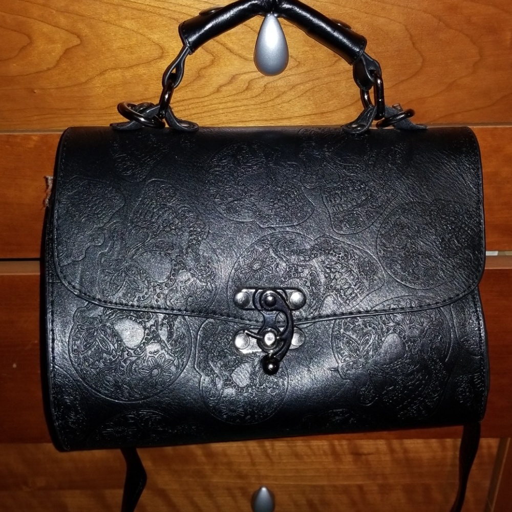 Iron Fist black sugar skull crossbody